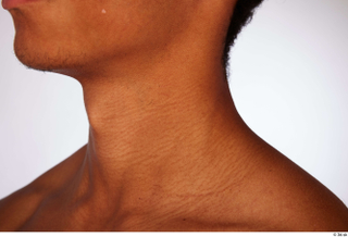 Nabil neck 0003.jpg